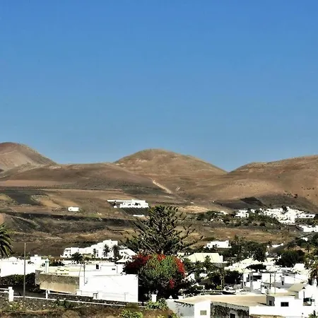 With Volcanic Views Апартаменты